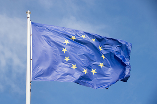 EU-Flagge; Quelle: iStock.com/Manuel-F-O
